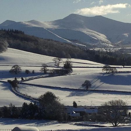 Cosy Arts & Crafts Cottage With Stunning Views Brecon Luaran gambar