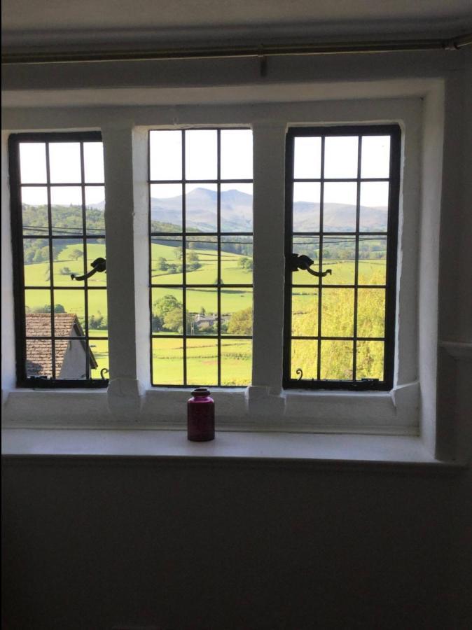 Cosy Arts & Crafts Cottage With Stunning Views Brecon Luaran gambar