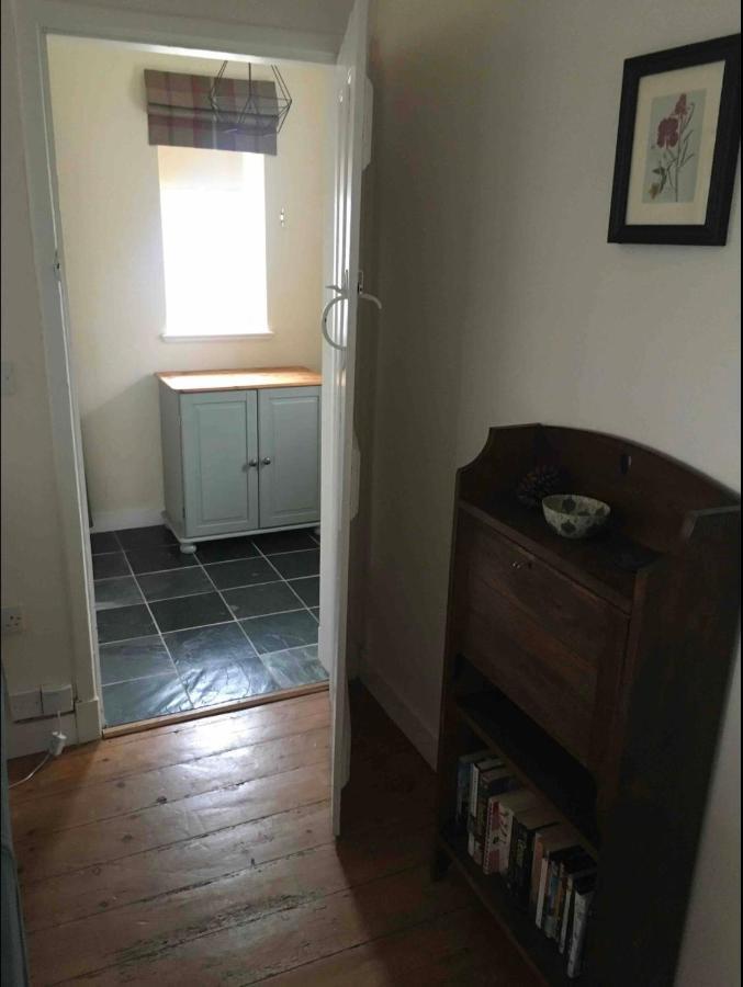 Cosy Arts & Crafts Cottage With Stunning Views Brecon Luaran gambar